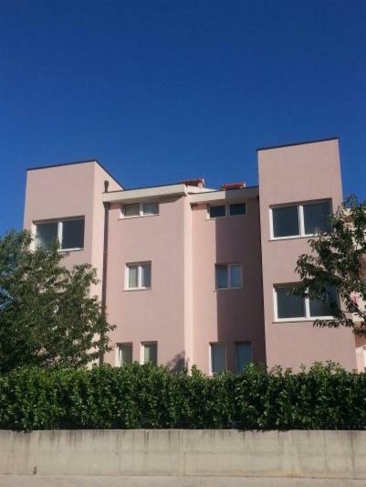 Apartment Smodlaka Dugopolje Extérieur photo